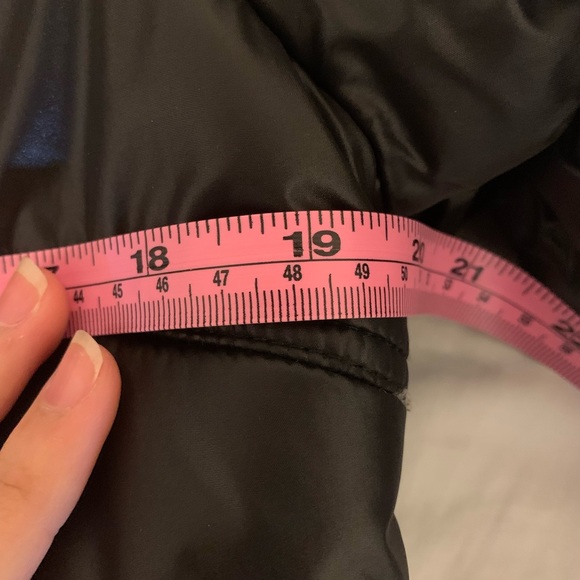 Black Vintage Puffer Jacket Coat - Picture 9 of 9